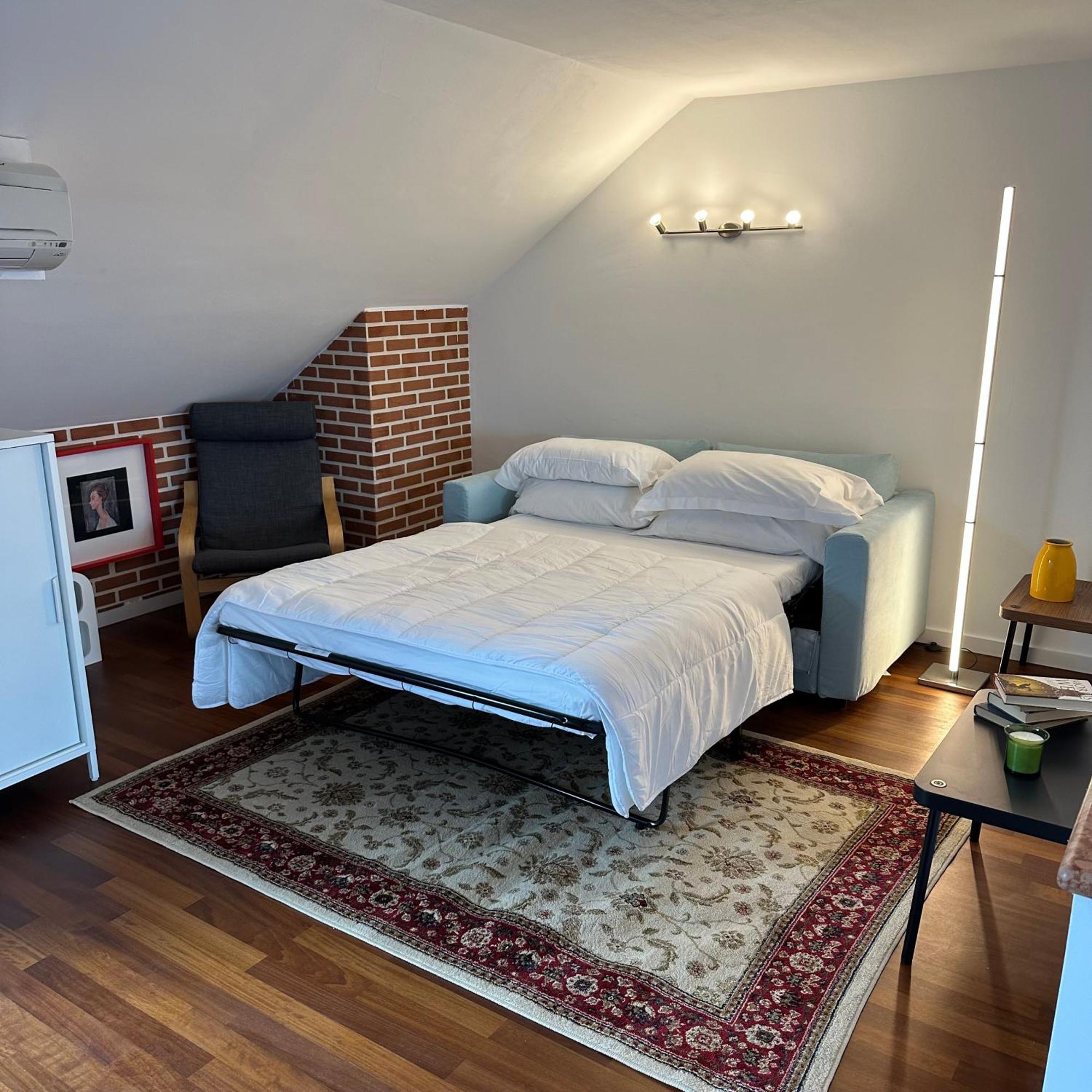 Venice Apartment *